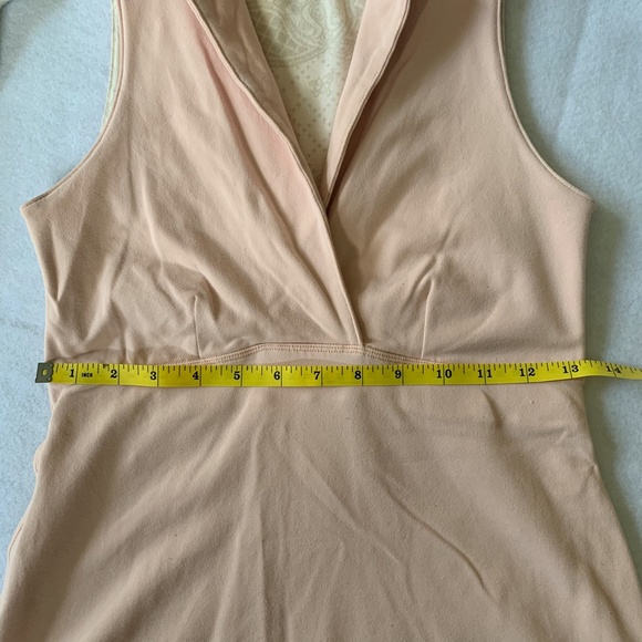 Pale Peach Lululemon Whisper Tank 8 - Picture 3 of 6